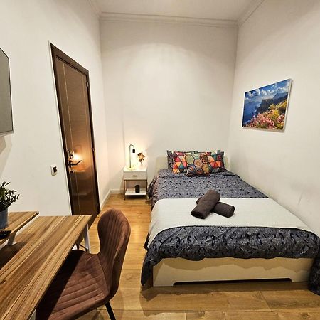 By La Rambla Rooms برشلونة المظهر الخارجي الصورة